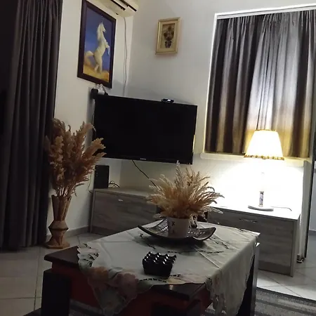 Апартаменты Too Cozzy Flat