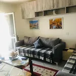 Cozzy Flat
