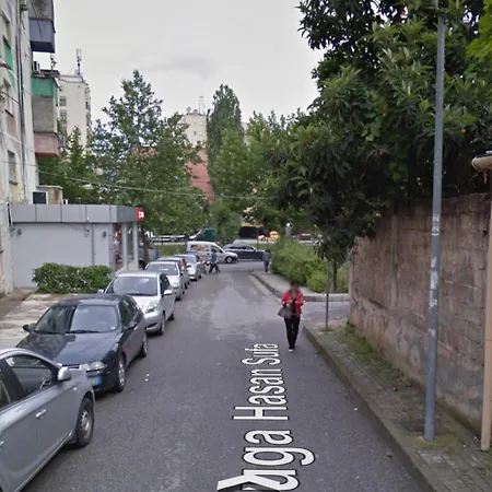 Too Cozzy Flat Tirana