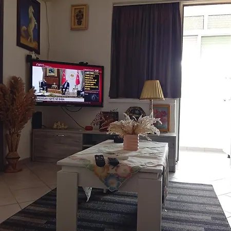 Too Cozzy Flat Appartement Tirana